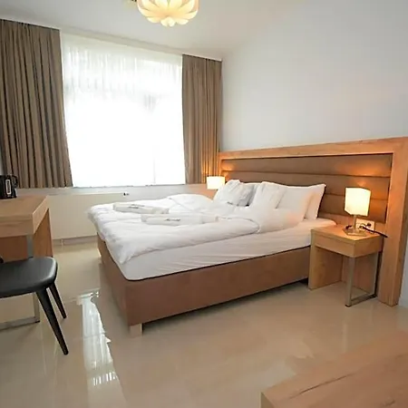 Hotel Zimmervermietung Mardino 3*