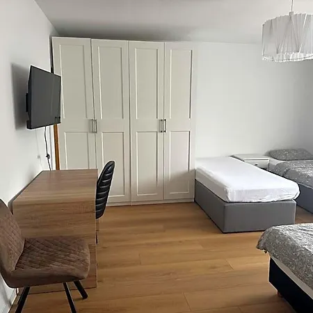 Zimmervermietung Mardino Hotel Hanower